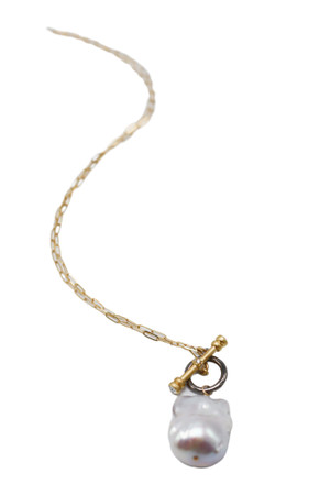 Gold Filled Paper Clip Chain with Toggle and Gray Baroque Pearl