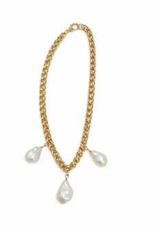 Gold Necklace with Baroque Pearls