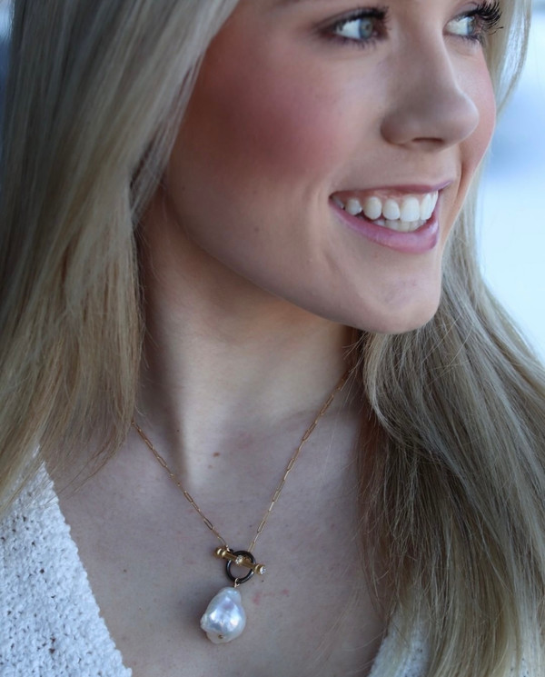 Gold Filled Paper Clip Chain with Toggle and Gray Baroque Pearl