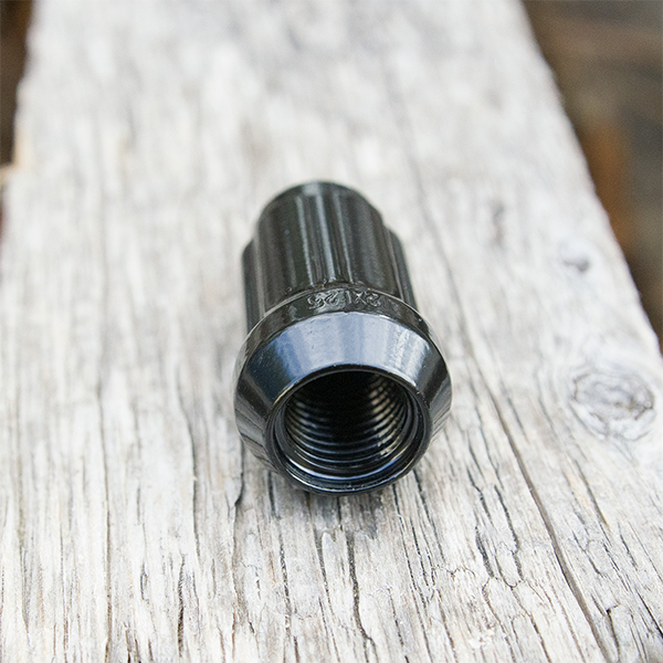Polaris General 1000/XP 1000 16 Splined Black Lug Nut with Key by