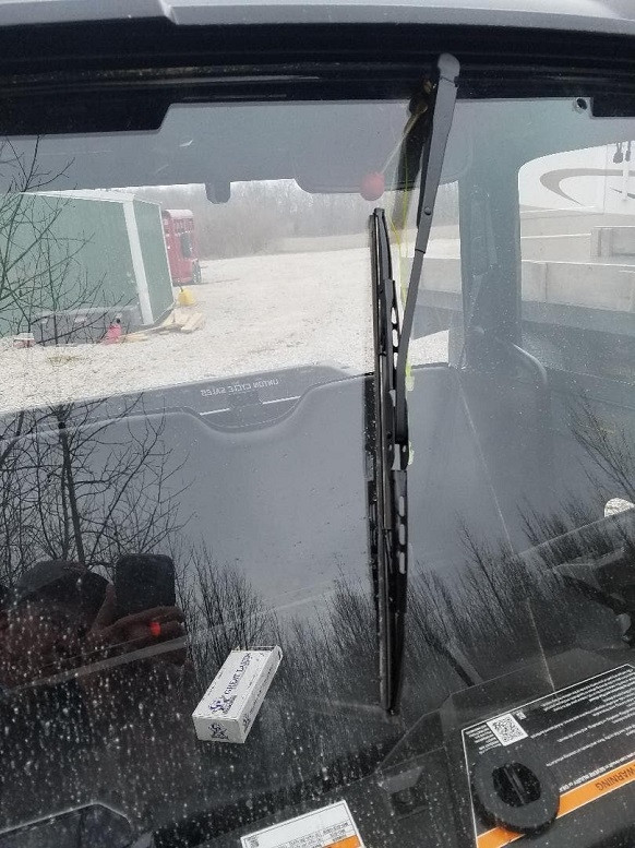 Upgrade Your UTV with Kemimoto's Manual Hand Operated Windshield Wiper