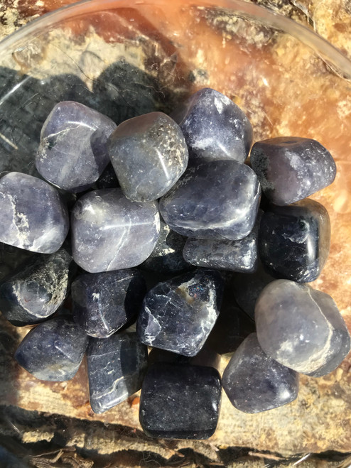 Iolite Tumbles