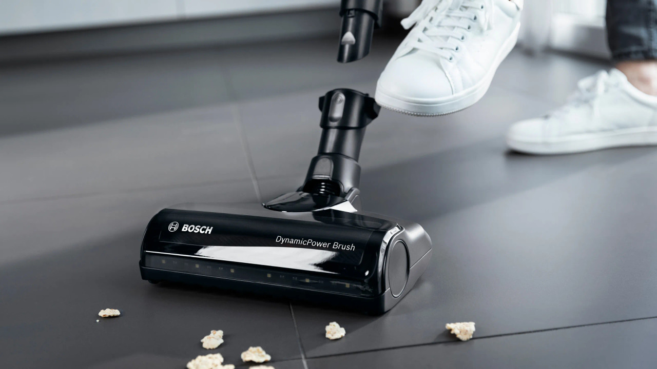 Bosch Serie 7 ProHome Vacuum Buy With Double Batteries