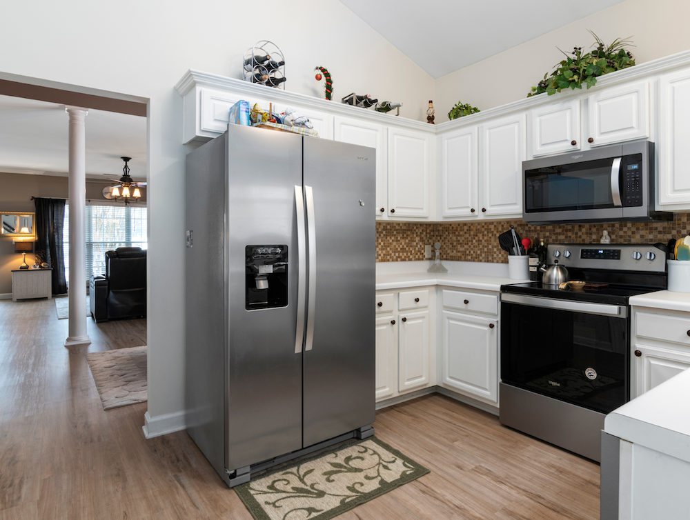 Is Bigger Always Better? The Pros and Cons of Owning an American Fridge
