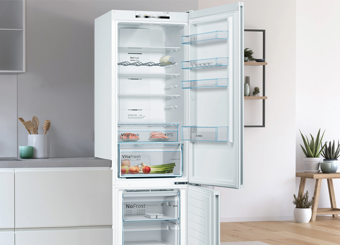 Appliance Shop - Bosch KGN86VIEA Extra Large Fridge Freezer