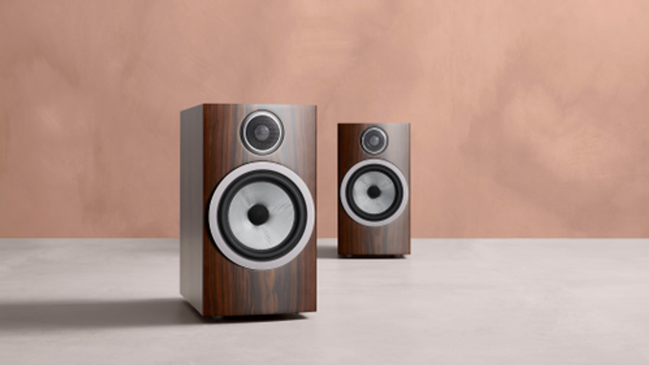 Bowers & Wilkins - 700 Series 3 Bookshelf Speaker w/6.5" midbass (pair) - Mocha