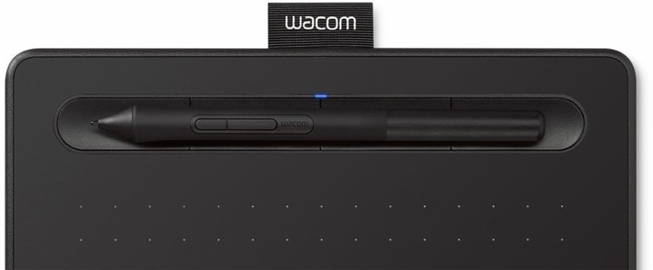 Wacom - Intuos Drawing Tablet (Small) with 3 Bonus Software included - Black