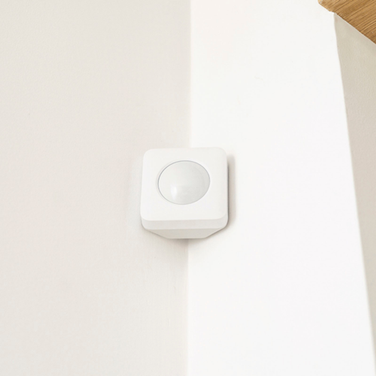 SimpliSafe Motion Sensor - White