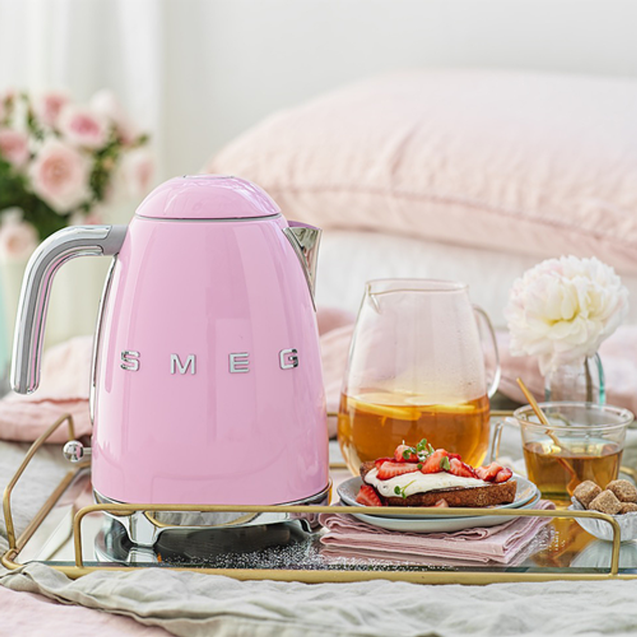 SMEG - KLF03 7-Cup Electric Kettle - Pink