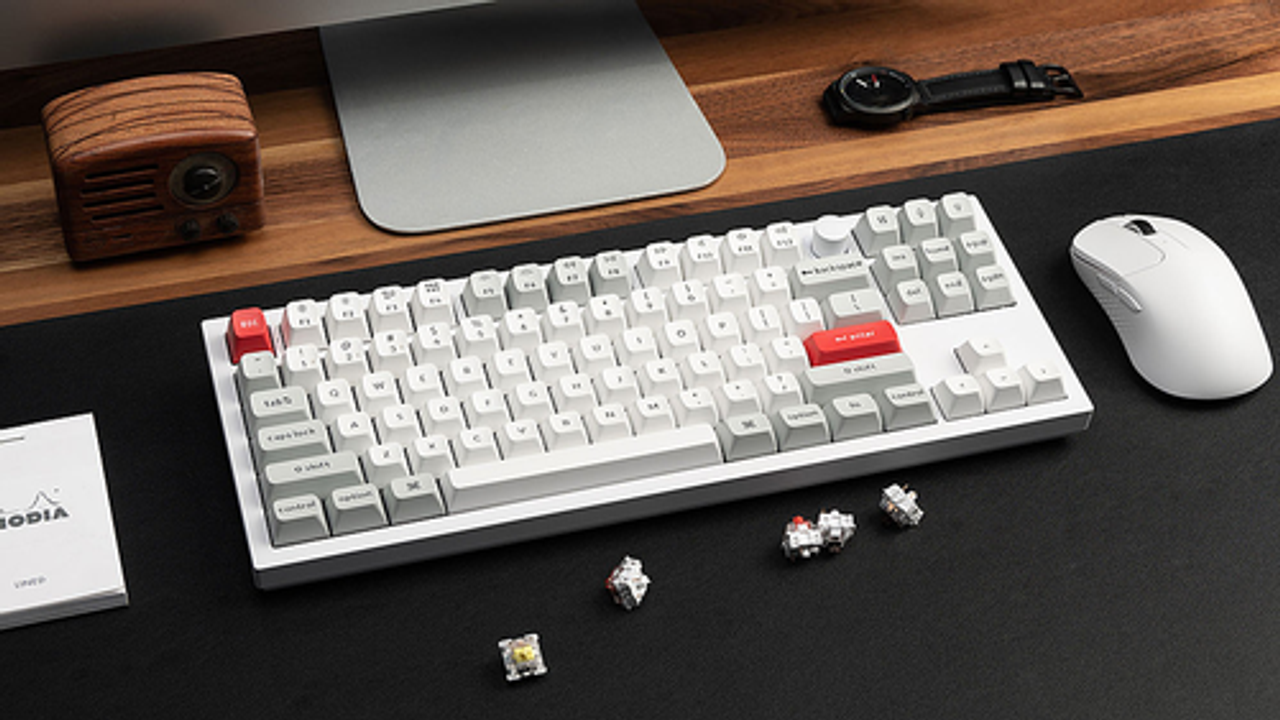 Keychron - Q3 Pro Red Switch Mechanical Keyboard Mac or PC - Silver Grey