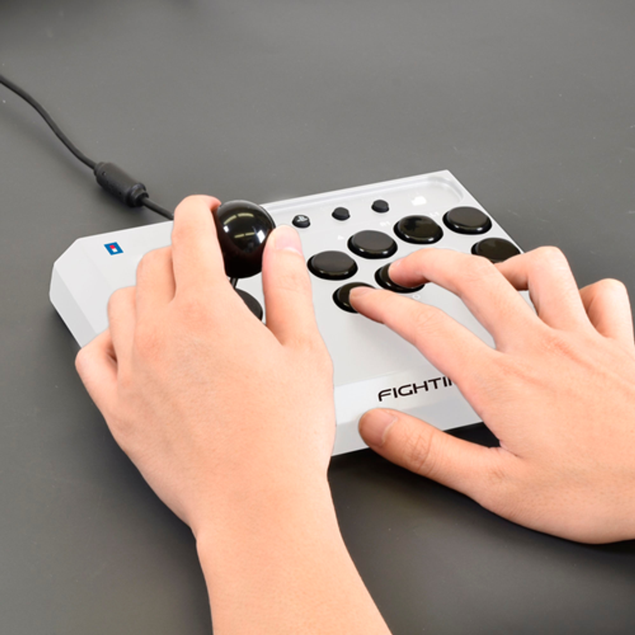 Hori - PS5 Fighting Stick Mini - White