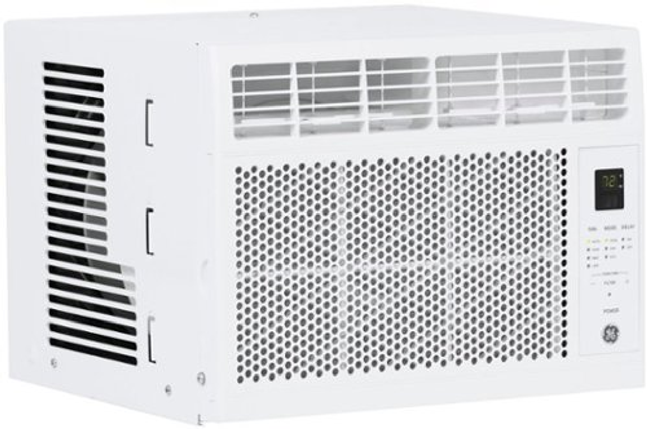 GE - 250 Sq. Ft. 6000 BTU Window Air Conditioner - White