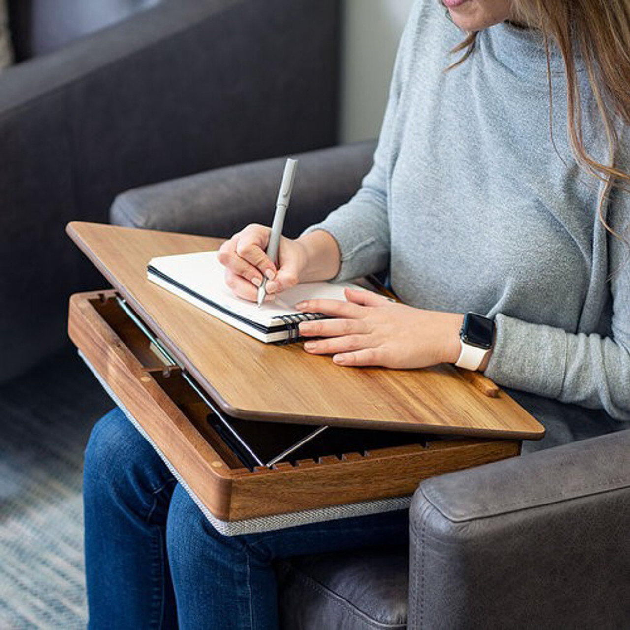 Rossie Home - Acacia Easel Lap Desk with Storage for 15.6 Laptop - Natural