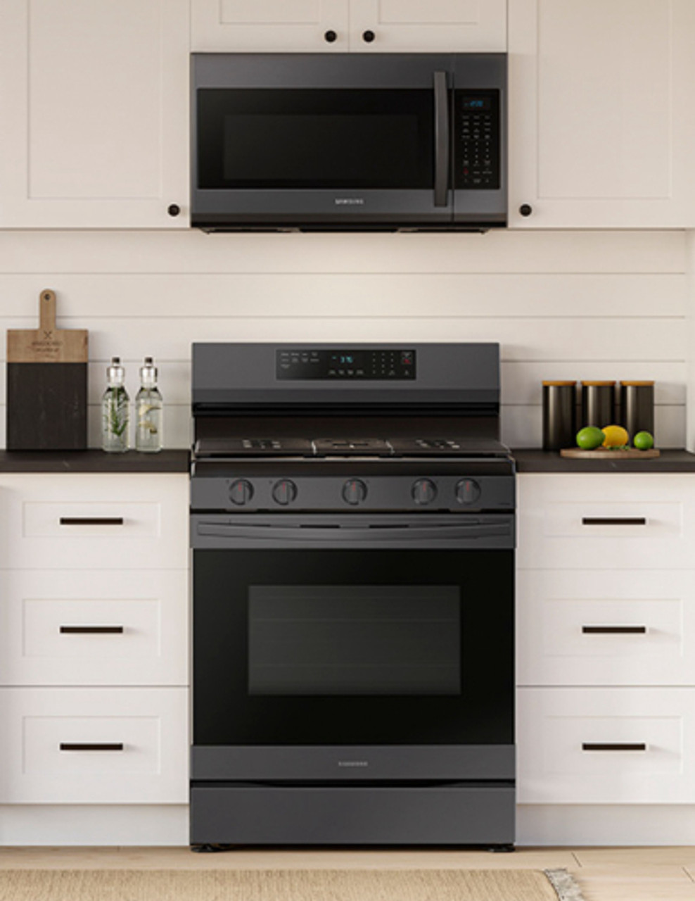 Samsung - 6.0 cu. ft. Freestanding Gas Range with WiFi, No-Preheat Air Fry & Convection - Fingerprint Resistant Black Stainless Steel