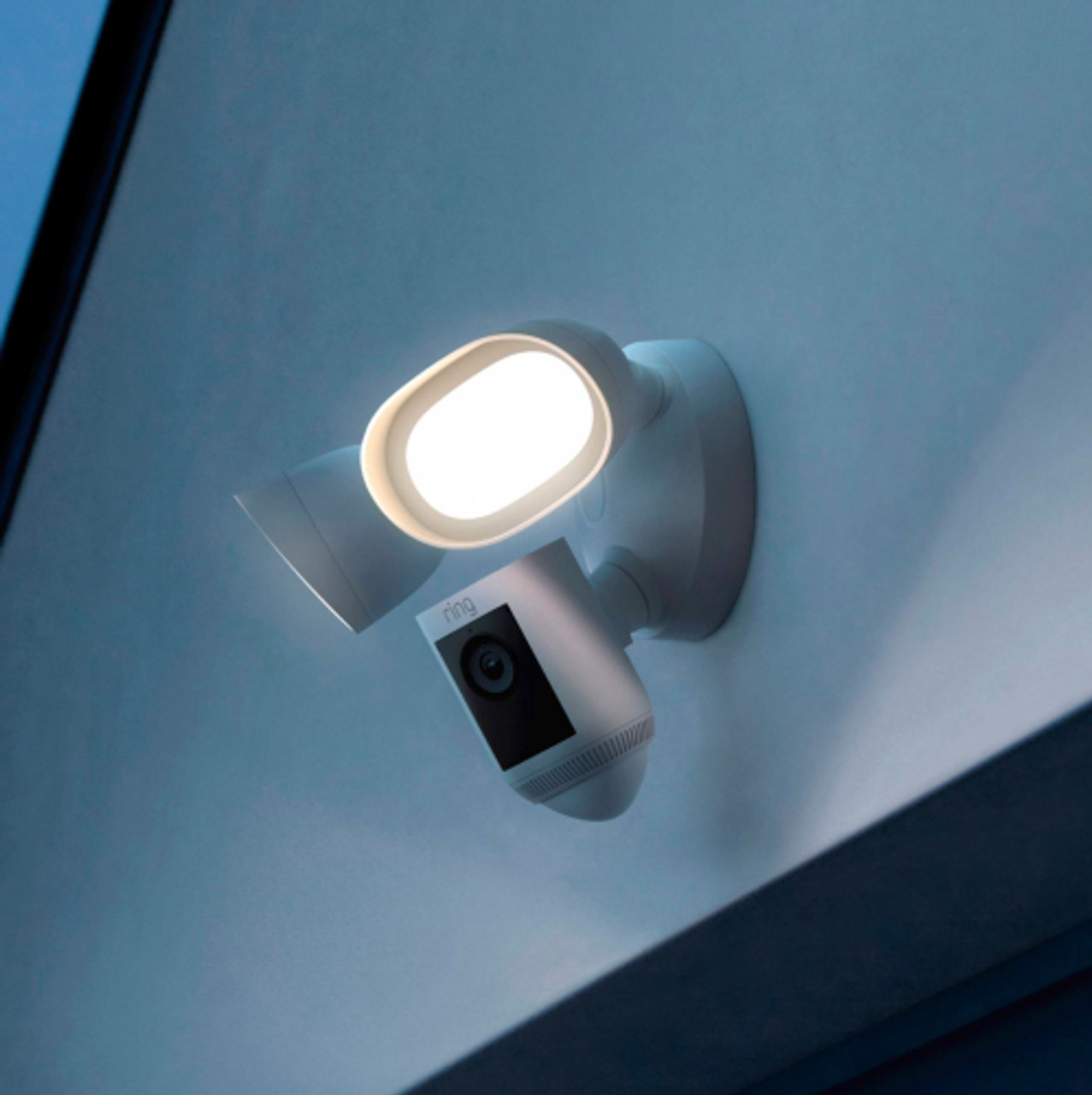 Ring - Floodlight Cam Pro Outdoor Wireless 1080p Surveillance Camera - White