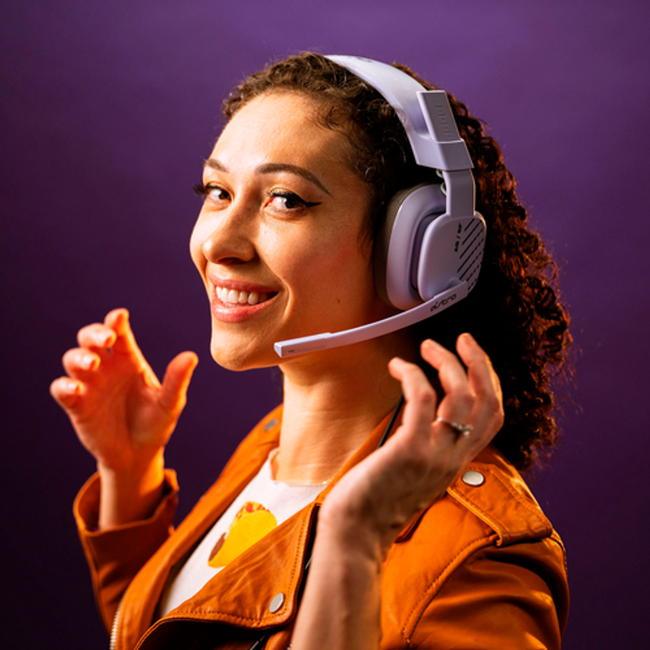 Astro Gaming - A10 Gen 2 Wired Over-ear Gaming Headset for PC with Flip-to-Mute Microphone - Lilac