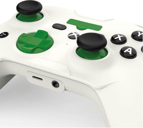 Rotor Riot - Cloud Game Controller for iOS (Xbox Edition) - White
