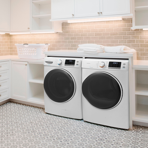 Insignia™ - 8.0 Cu. Ft. Electric Dryer with Steam and Sensor Dry - White