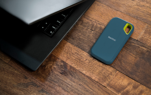 SanDisk 2TB Extreme Portable SSD - Monterey