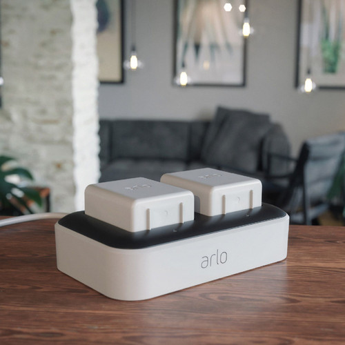 Arlo - Dual Battery Charger for Arlo Ultra and Pro 3 Camera Batteries - White