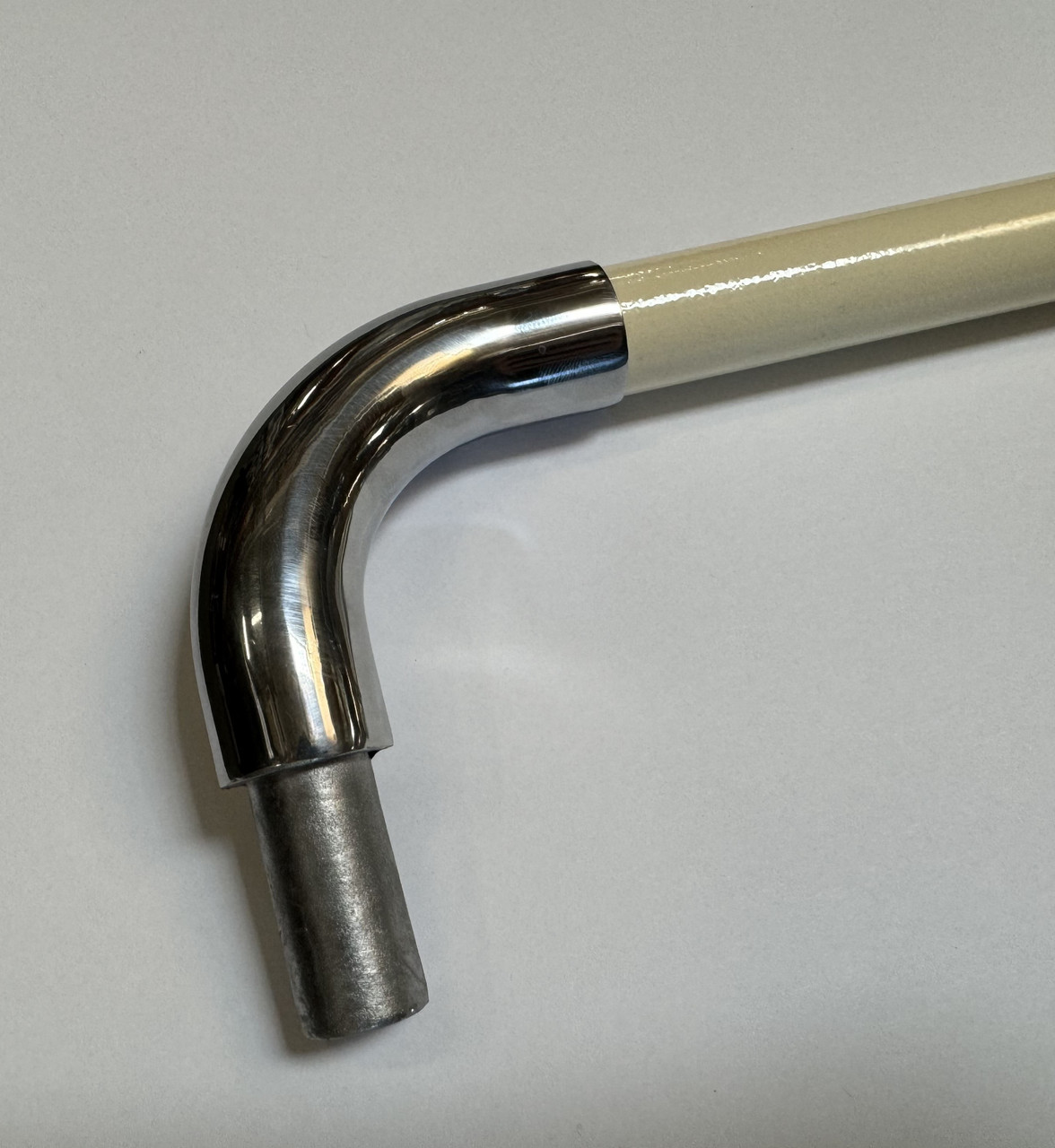 FULL WIDTH MIDDLE SEAT GRAB HANDLE SET; IVORY; BUS -1960