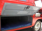SIDE COMPARTMENT SEAL