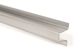 SIDE PANEL STRENGTHENER; LOWER/MIDDLE