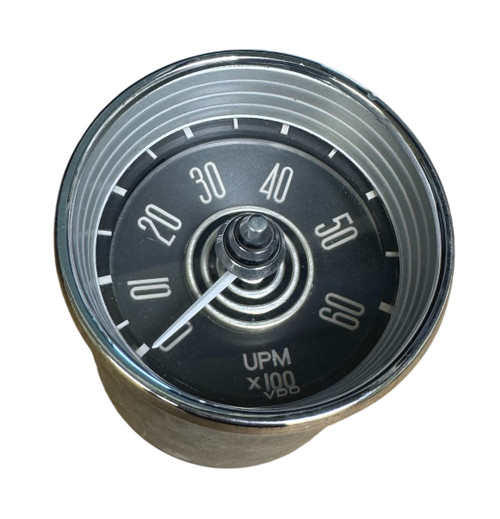 入手困難　T34 Karmann Ghia 灯火類パーツ TYPE34 - ELECTRICAL - HEADLIGHT - FOGLIGHT - GAUGES - ISP West