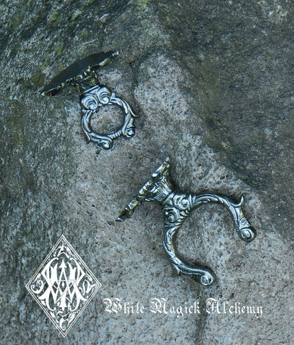 Medieval Ornate Sword Knife Dagger Wall Hanging Display . 2 Piece