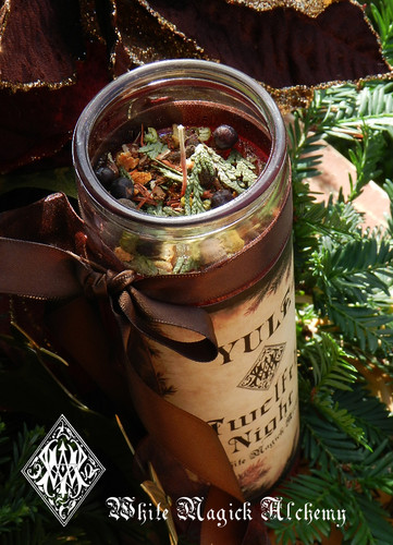 *Yule Twelfth Night Glass Vigil Lights Candle for Christmas and Winter Solstice