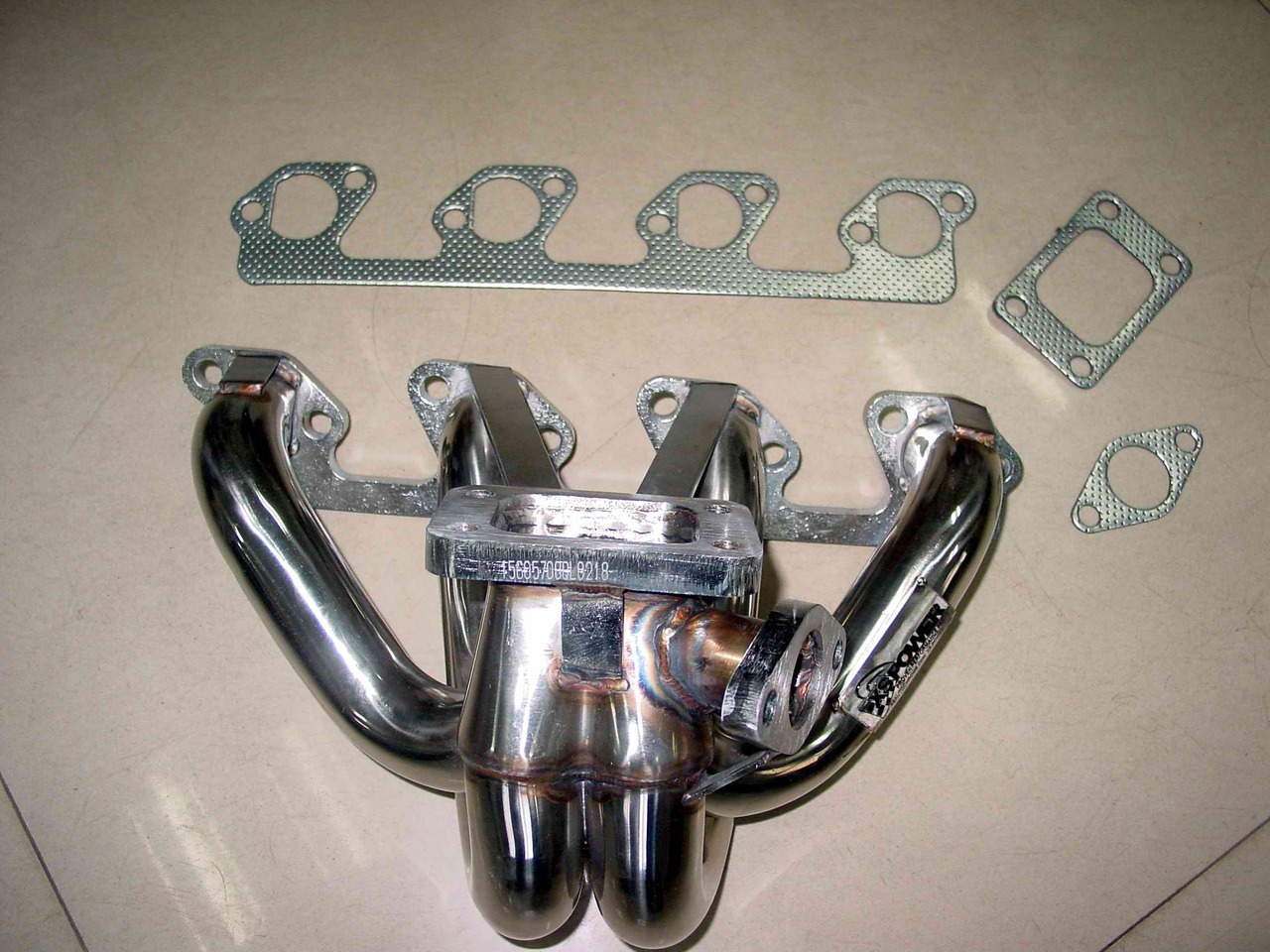 FORD 2.3L CENTER MOUNT TURBO MANIFOLD AND WASTEGATE COMBO KIT 38mm
