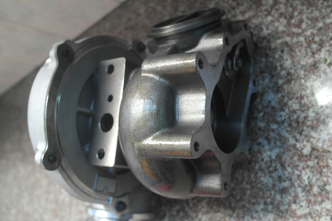 7.3L GTP-R  UPGRADED 4" INLET WITH LARGER COMPRESSOR 1.0  as well * hot  side *