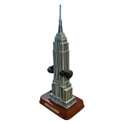 Empire State King Kong Model 7in