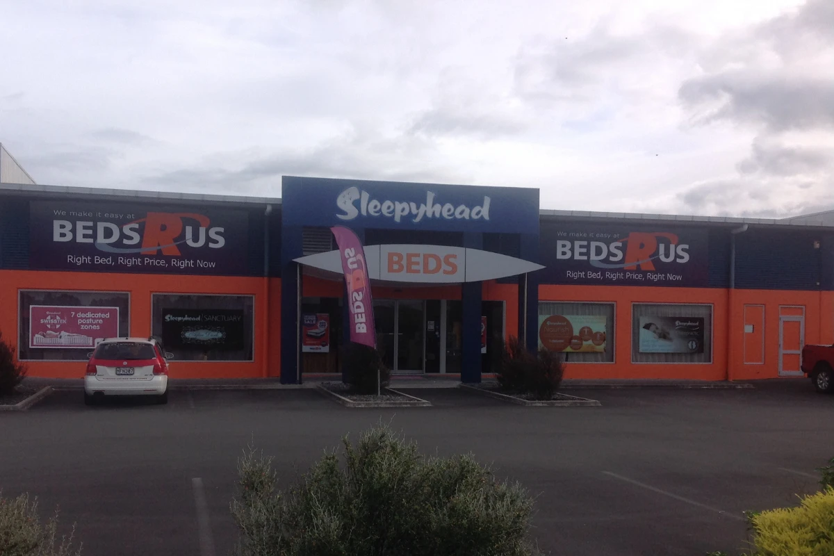 Van Dyks Cambridge and Te Rapa expansion