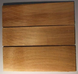 Blue Labels are clear with no knots on the whole shingle