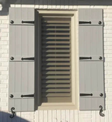 Umbrella Clavos on Shutters