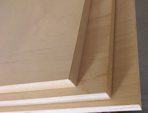 BB marine Plywood in several thicknesses.