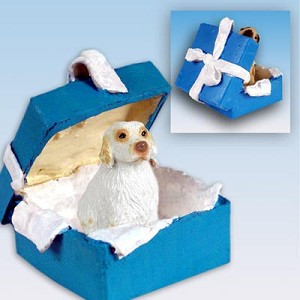 Clumber Spaniel Dog in Blue Gift Box Christmas Ornament – Hand-Painted Stone Resin