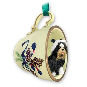 Black & White Shih Tzu Dog in Green Holiday Tea Cup Christmas Ornament – Hand-Painted Stone Resin