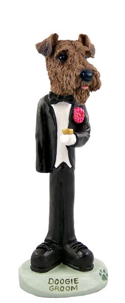 Airedale Groom Doogie Collectible Dog Figurine