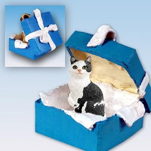 Black & White Manx Cat in Blue Gift Box Christmas Ornament – Hand-Painted Stone Resin