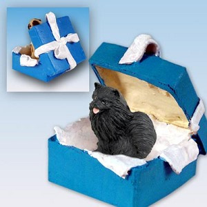Black Pomeranian Dog in Blue Gift Box Christmas Ornament – Hand-Painted Stone Resin