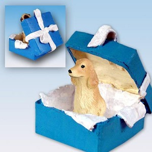 Blonde English Cocker Spaniel Dog in Blue Gift Box Christmas Ornament – Hand-Painted Stone Resin