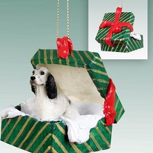 Blue Belton English Setter Dog in Green Gift Box Christmas Ornament – Hand-Painted Stone Resin