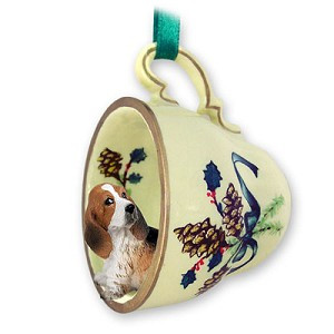 Green Holiday Basset Hound Dog in Green Holiday Tea Cup Christmas Ornament