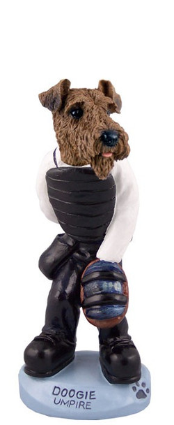 Airedale Umpire Doogie Collectible Dog Figurine