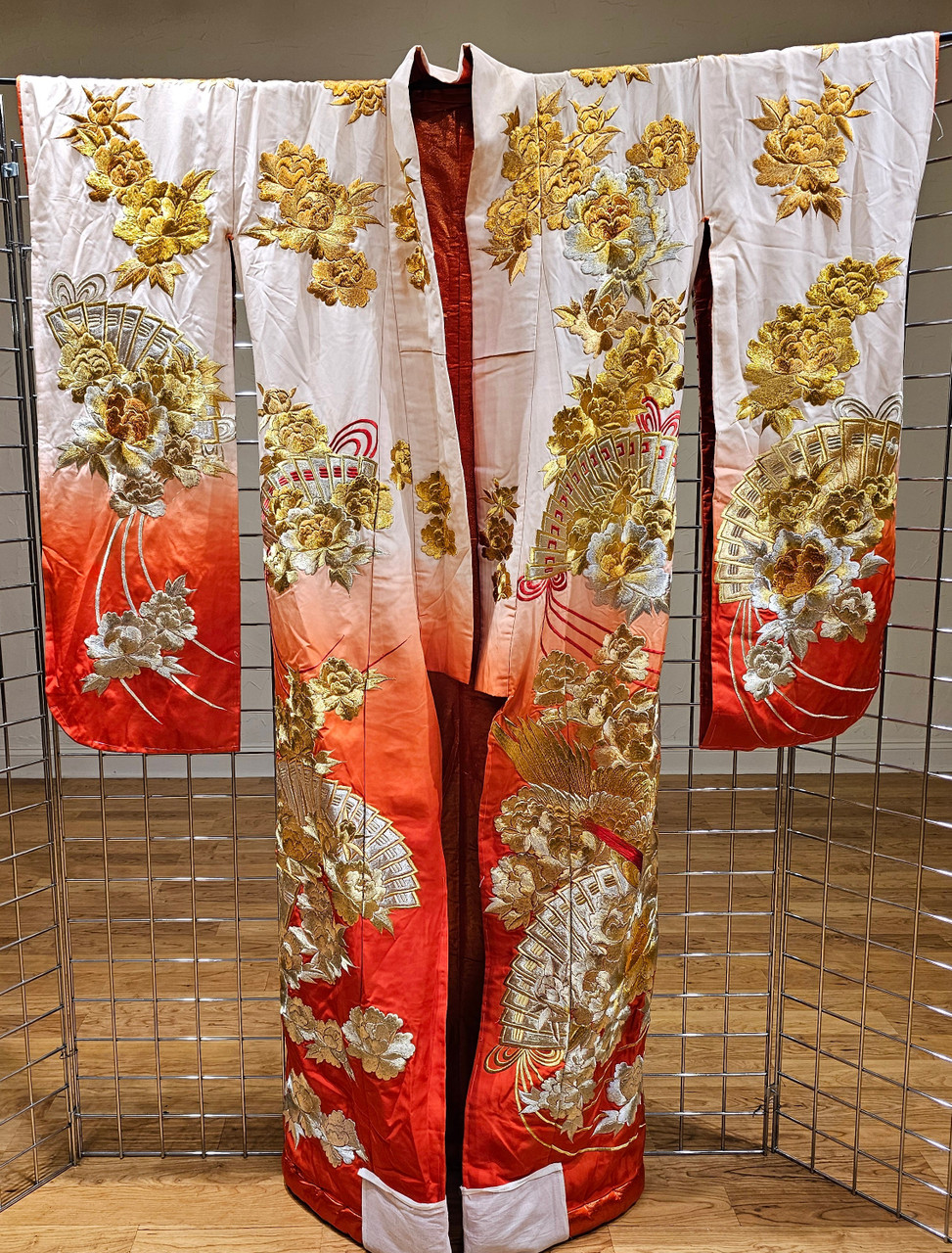 green emerald velvet dress Gold Kimono Dress for Women main image 1