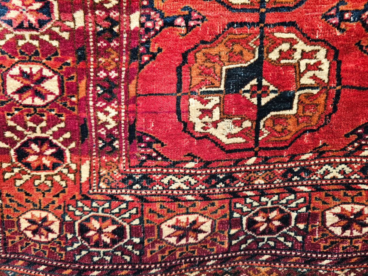 Antique Turkmen Tekke Rug 4x4 | Near Square Gul