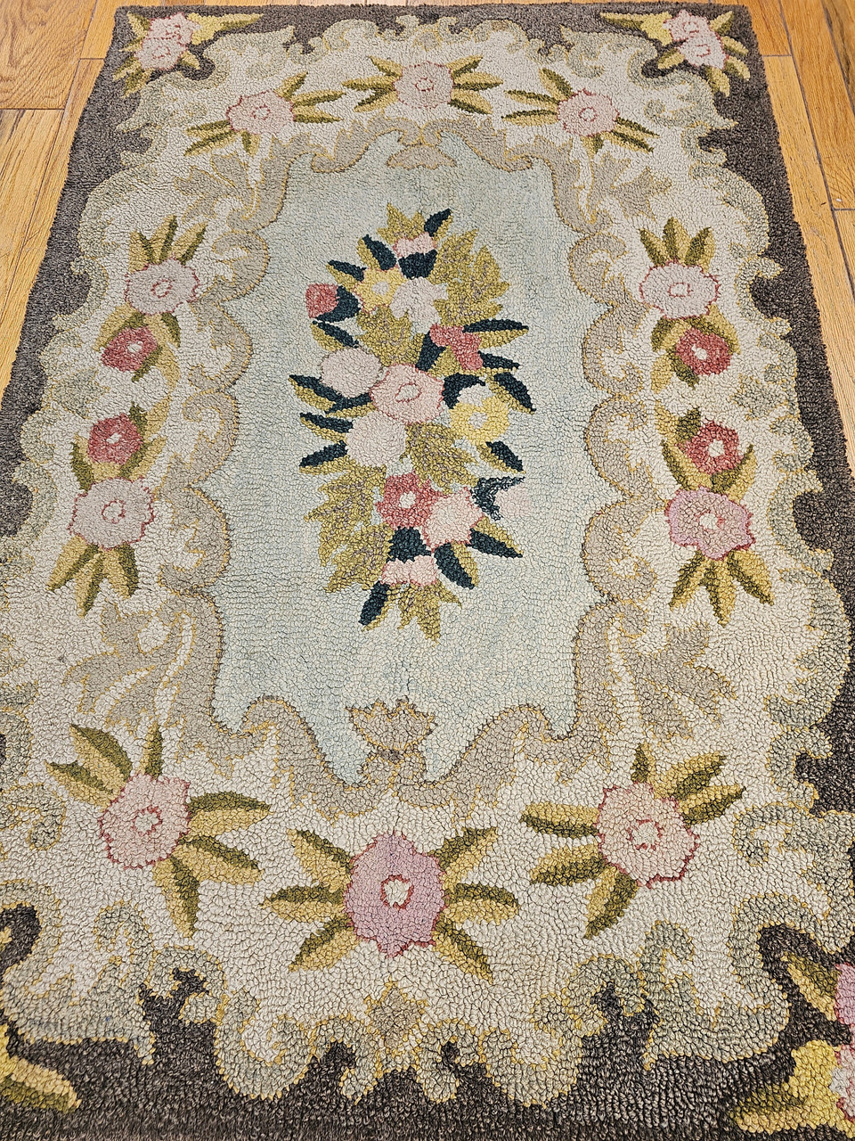 Vintage Floral Hooked Rug / Handmade Folk Art Rose Pattern Accent