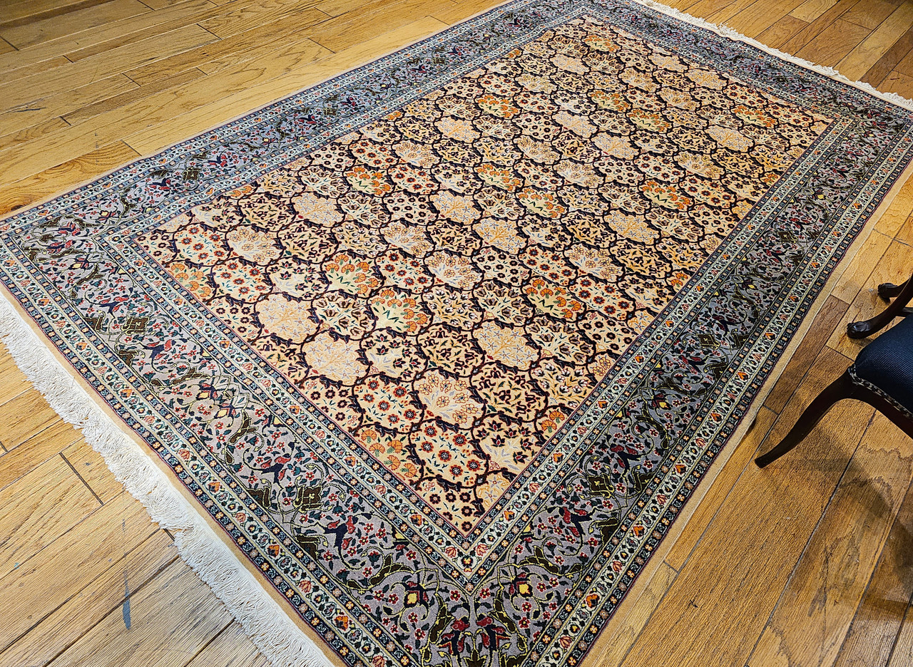 Vintage Turkish Hereke Rug 6x10 | Allover Floral